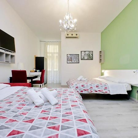 Lucky Holiday Rooms Ρώμη Εξωτερικό φωτογραφία